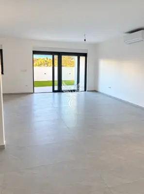 Wohnung 172,7 m², Vodice - 3 Schlafzimmer, Garten und 2 Parkplätze - 8