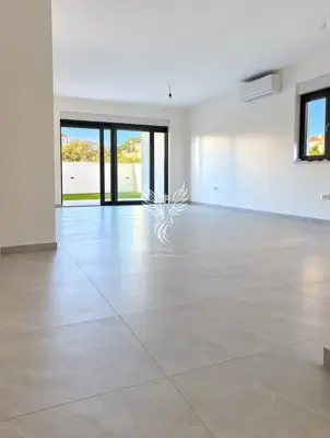 Wohnung 172,7 m², Vodice - 3 Schlafzimmer, Garten und 2 Parkplätze - 9