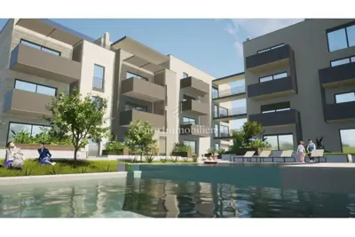 TAR, penthouse with elevator and private pool, 3 km from the sea - 2