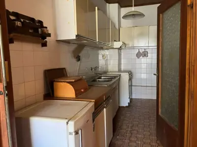 Kuća 285 m², Sveti Lovreč - u centru sela, pogled na more - 9