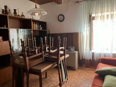 Kuća 285 m², Sveti Lovreč - u centru sela, pogled na more - 8