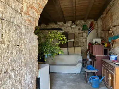 Kuća 285 m², Sveti Lovreč - u centru sela, pogled na more - 4