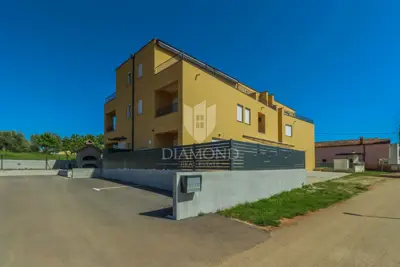 Haus zum Kauf in Novigrad, 125 m² - 17