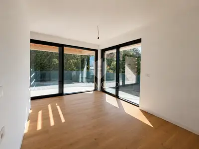 Luksuzna kuća s bazenom 100m od mora! - 16