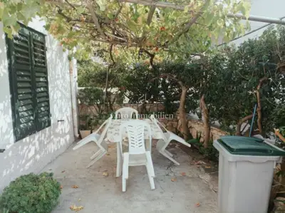 Kuća u Novalji, centar i odvojeni apartman - 2