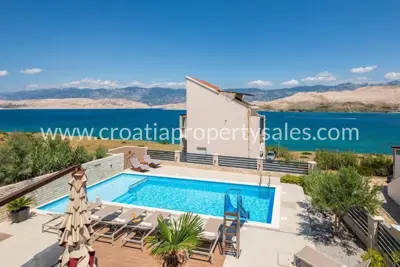 Vila 350 m², Pag - drugi red do mora i panoramski pogled - 11