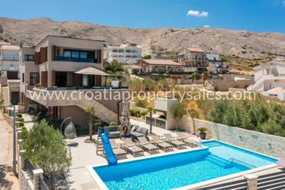 Vila 350 m², Pag - drugi red do mora i panoramski pogled - 9