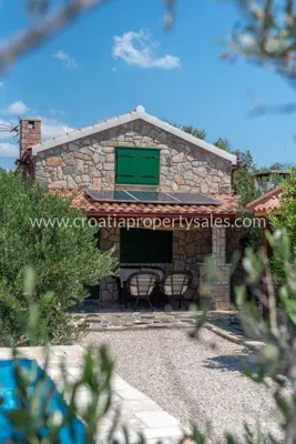 Steinhaus 70 m², Šolta - Privatsphäre in der Natur - 4