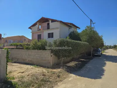 Biograd na Moru, okolica - kuća sa 3 stambene jedinice - 3