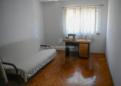 Biograd na Moru, okolica - kuća sa 3 stambene jedinice - 17