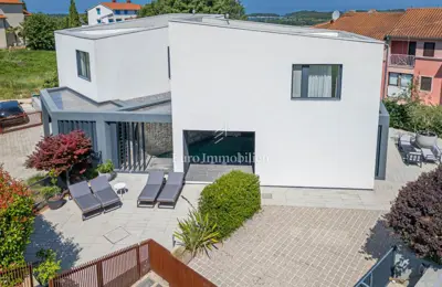 Haus 90 m², Mugeba bei Poreč, beheizter Pool - 9