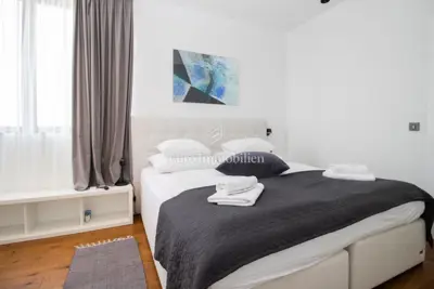 Haus 90 m², Mugeba bei Poreč, beheizter Pool - 10