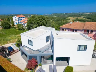 Haus 90 m², Mugeba bei Poreč, beheizter Pool - 5