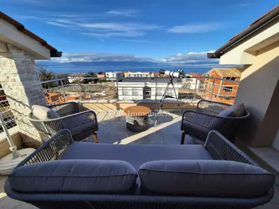 Apartment 78 m², Njivice - panoramic sea view - 2