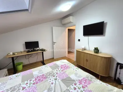 Apartment 78 m², Njivice - panoramic sea view - 16