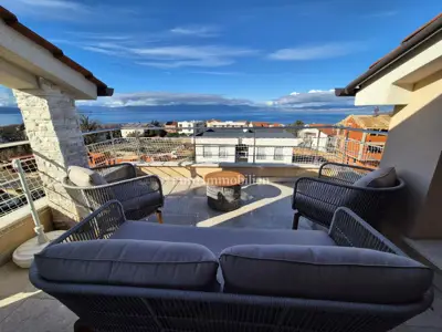 Apartment 78 m², Njivice - panoramic sea view - 5