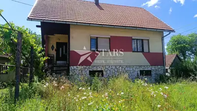 Kuća 234 m², Ogulin - blizu centra i mirno okruženje - 2