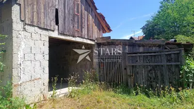 Kuća 234 m², Ogulin - blizu centra i mirno okruženje - 9