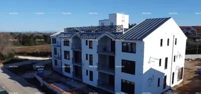 Neubau! Wohnung mit Parkplatz und Abstellraum, 400 m vom Meer entfernt!