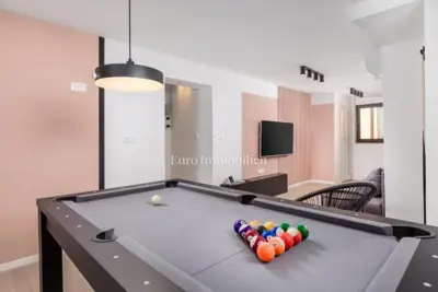 Apartment 83 m², Opatija - Centar, fully renovated and furnished - 3
