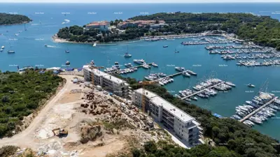 Stan 104 m², Veruda Pula - 3 spavaće sobe i terasa - 12