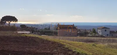 * Kaštelir zemljište sa građevinskom dozvolom - pogled more * - 3