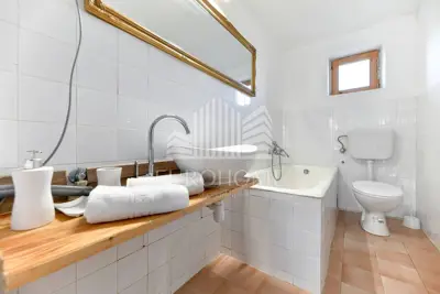 Vila 194 m², Gornje Raštane kod Zadra, bazen i ograđeno dvorište - 12