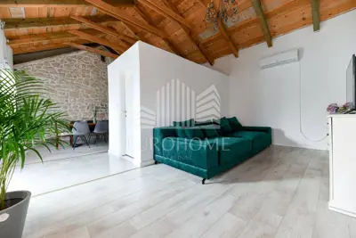 Vila 194 m², Gornje Raštane kod Zadra, bazen i ograđeno dvorište - 7