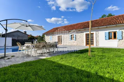 Vila 194 m², Gornje Raštane kod Zadra, bazen i ograđeno dvorište - 2