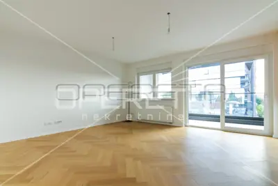 Gewerbeimmobilie zur Miete in Trešnjevka, 92,5 m²