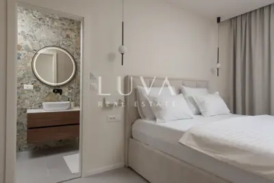 Kuća 285 m², Otok Čiovo - bazen i pogled na more - 13