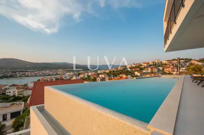 Kuća 285 m², Otok Čiovo - bazen i pogled na more - 3
