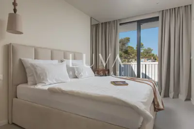 Kuća 285 m², Otok Čiovo - bazen i pogled na more - 15