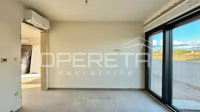 Apartman u Povljani, terasa i vrt uz dvije spavaće sobe - 2