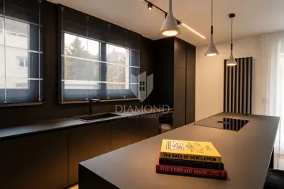 Apartment 151 m², Srebrnjak - 3 rooms, 2 bathrooms - 4