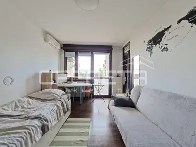 Einzimmerwohnung, Ferenščica, Nordausrichtung und Loggia - 1