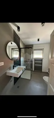Atraktivni četverosobni stan Mlinovi 170 m² - 13