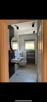 Atraktivni četverosobni stan Mlinovi 170 m² - 15