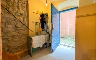 Stone house in Labin, old town center and sea view - 11