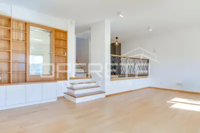 Haus zur Miete in Šestine, 90 m² - 2