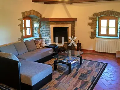 House 300 m², Labin - pool and summer kitchen - 12