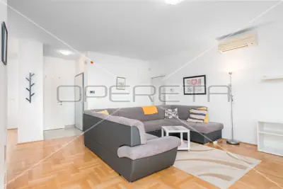 Stan 115 m², Maksimir - urbana vila s liftom - 2