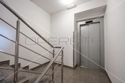 Stan 115 m², Maksimir - urbana vila s liftom - 12