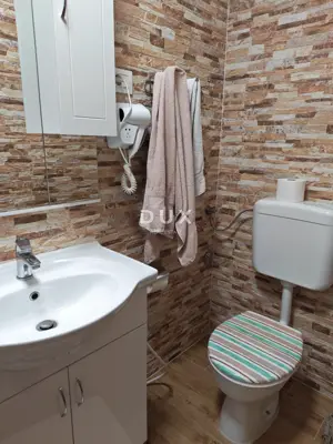 Apartment 35 m², Rovinj - first row to the sea, sea view - 8