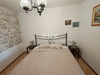 Apartment 35 m², Rovinj - first row to the sea, sea view - 13
