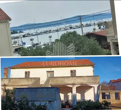 House 320 m², Sukošan - 200 m from the sea