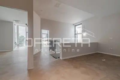 Poslovna zgrada 555 m², Poreč - lako dostupna lokacija - 11