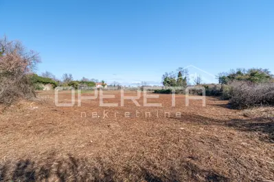 Istria, Tar - land with an Istrian farmhouse - 3