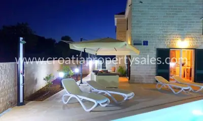 Villa 135 m², Insel Brač - ruhiger Ort im Landesinneren - 7