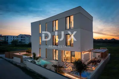 Villa 174 m², Sukošan - erste Reihe zum Meer - 2